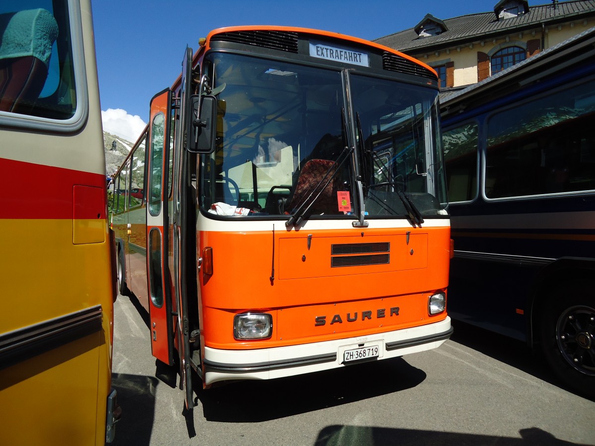 (145'840) - Mangold, Oberengstringen - ZH 368'719 - Saurer/Hess (ex RhV altsttten Nr. 45) am 20. Juli 2013 in Gotthard, Passhhe