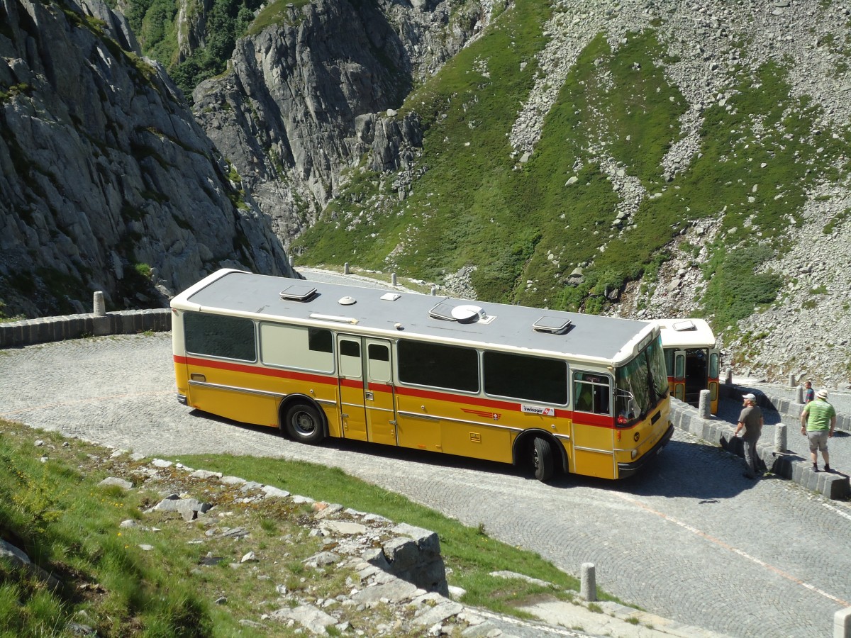 (145'876) - Brndli, Zrich - ZH 180'231 - Saurer/R&J (ex Hofmann, Zrich; ex Pacciarelli, Grono; ex P 25'661) am 20. Juli 2013 in Gotthard, Alte Tremolastrasse