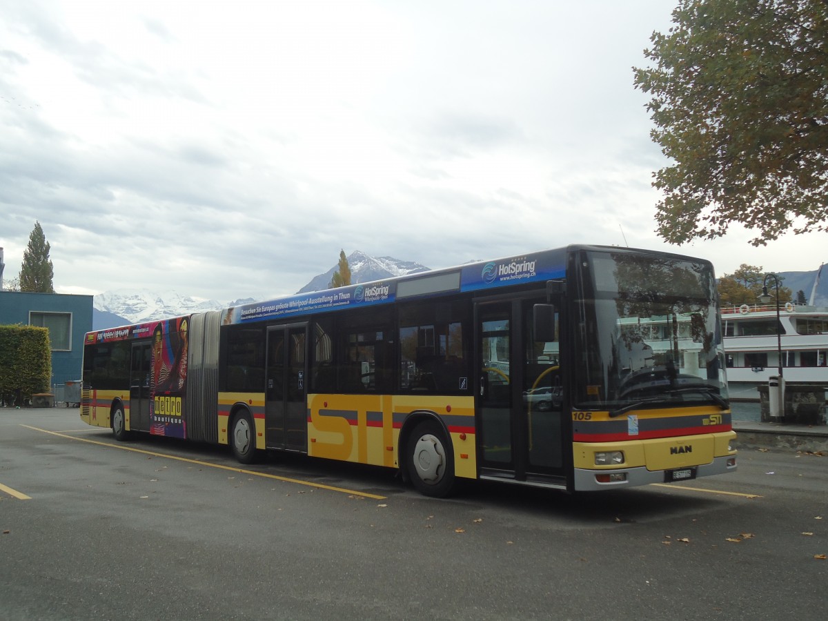 (147'531) - STI Thun - Nr. 105/BE 577'105 - MAN am 20. Oktober 2013 bei der Schifflndte Thun