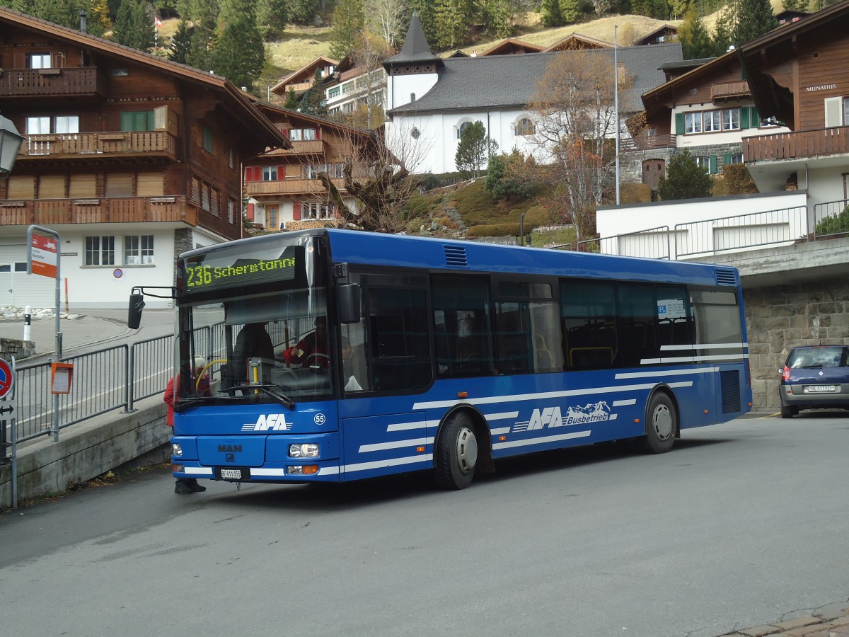 (148'027) - AFA Adelboden - Nr. 55/BE 611'055 - MAN/Gppel am 9. November 2013 beim Autobahnhof Adelboden