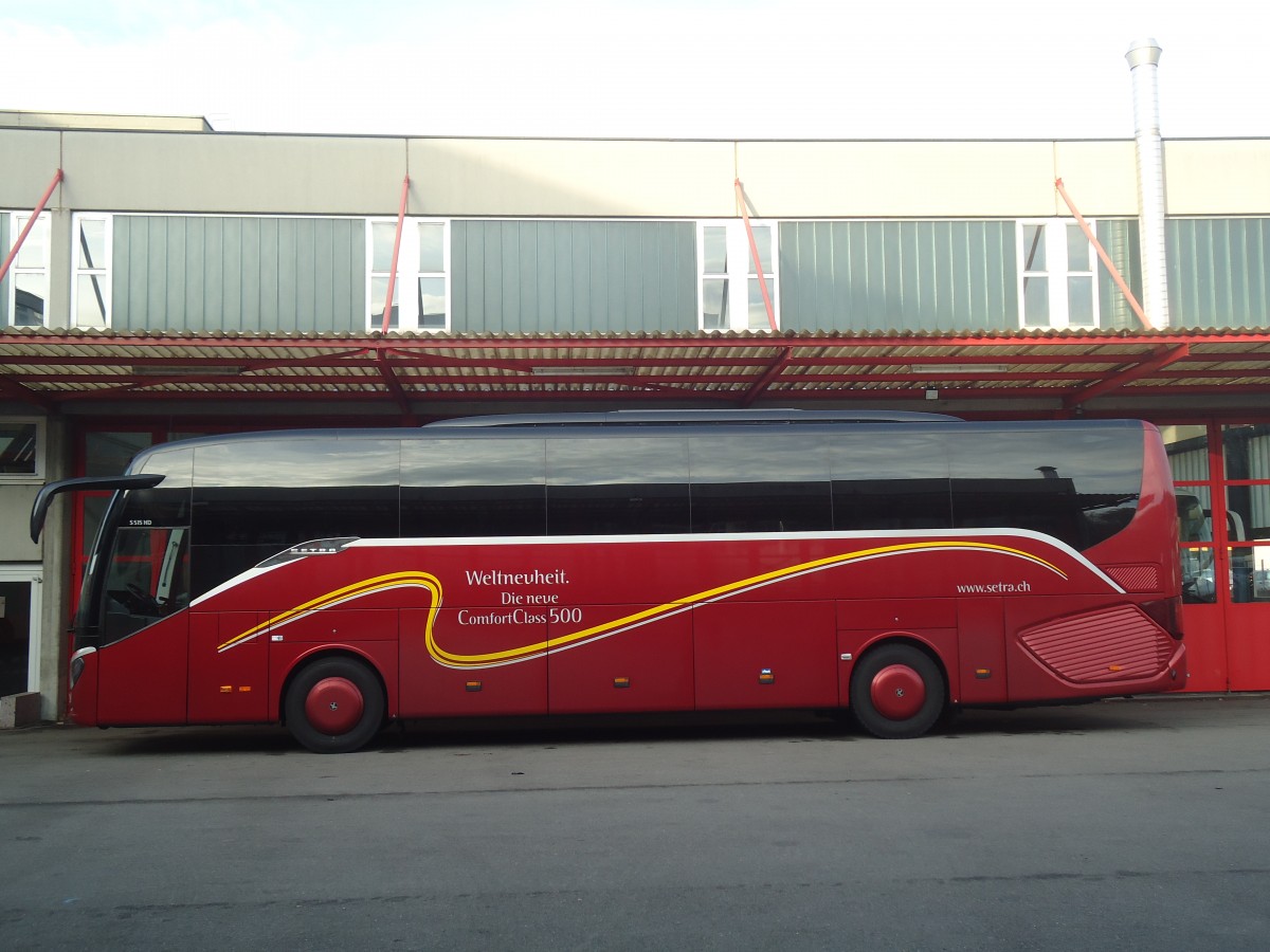 (148'364) - EvoBus, Kloten - ZH 427'200 - Setra am 22. Dezember 2013 in Kloten, EvoBus