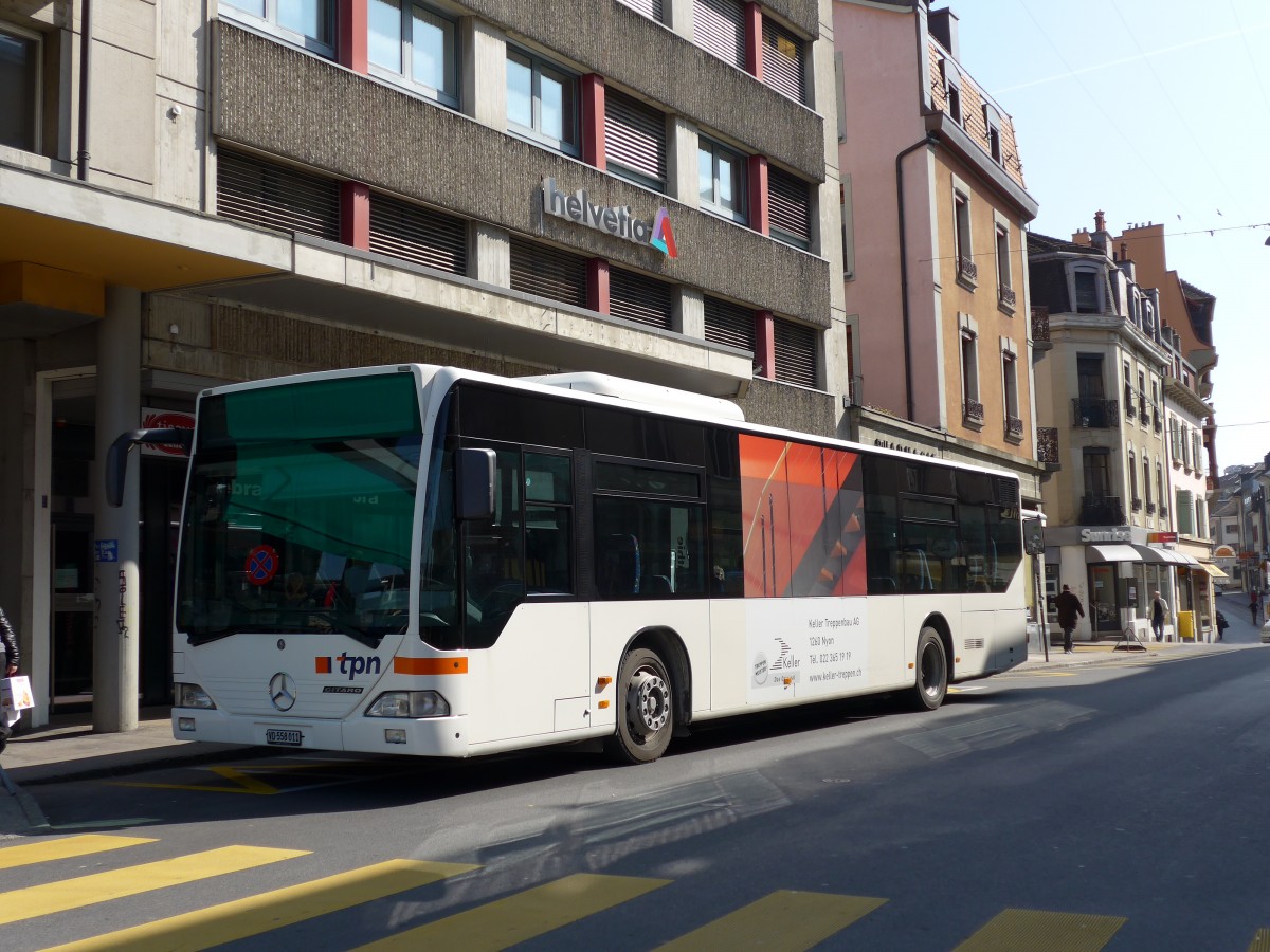 (149'231) - TPN Nyon - VD 558'011 - Mercedes am 9. Mrz 2014 beim Bahnhof Nyon