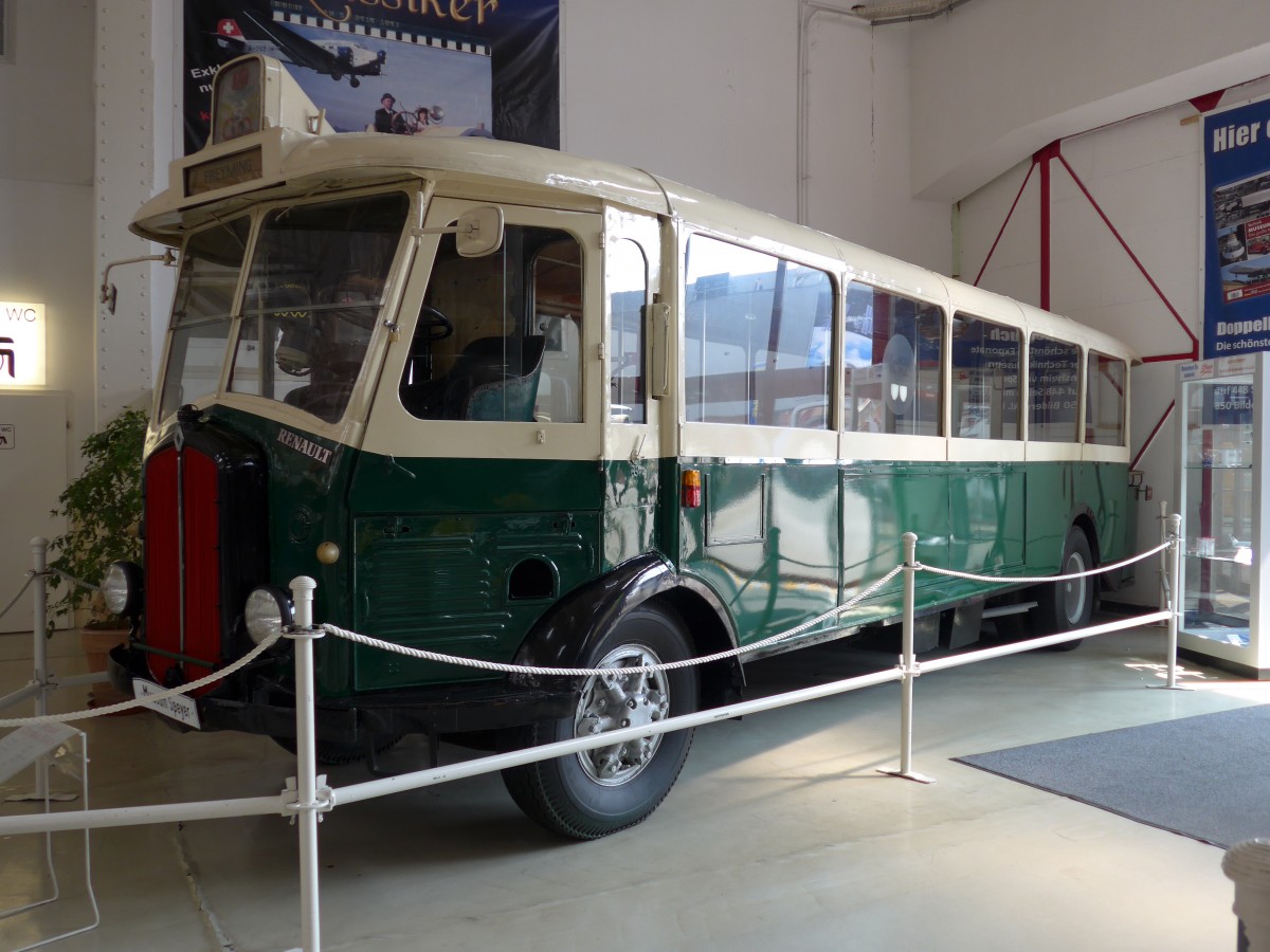 (150'355) - Aus Frankreich: RATP Paris - Renault am 26. April 2014 in Speyer, Technik-Museum