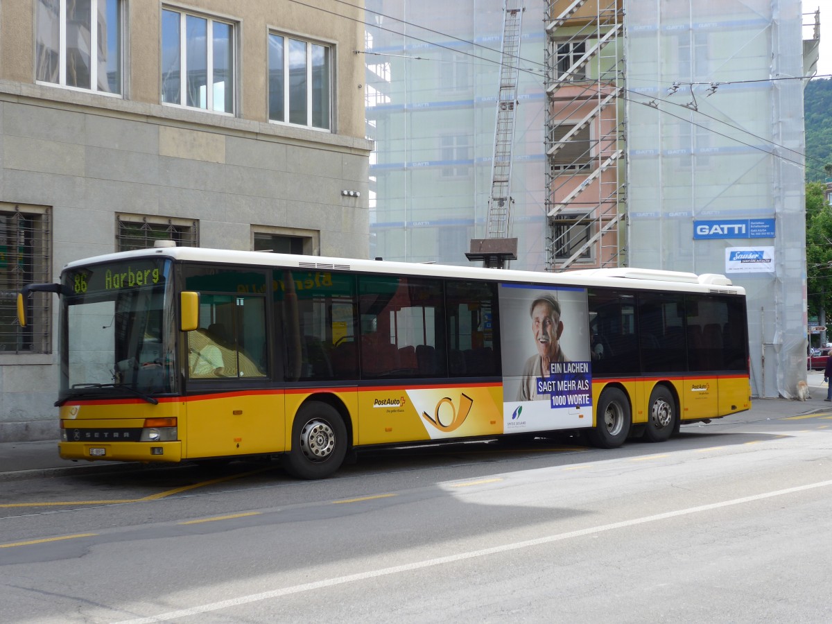 (151'065) - AVA Aarberg - Nr. 8/BE 88'931 - Setra am 29. Mai 2014 in Biel, Bahnhofplatz