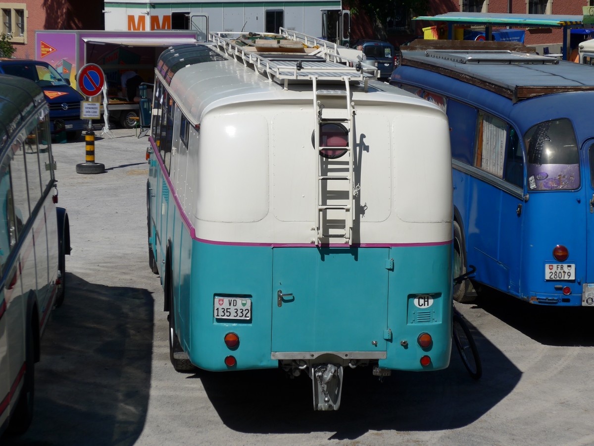 (151'627) - Pittet, Aigle - VD 135'332 - Saurer/Saurer (ex M+79'518; ex P 24'137) am 21. Juni 2014 in Aigle, Saurertreffen