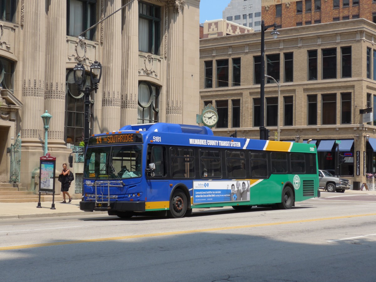 (153'060) - MCTS Milwaukee - Nr. 5181/80'620 - New Flyer am 17. Juli 2014 in Milwaukee