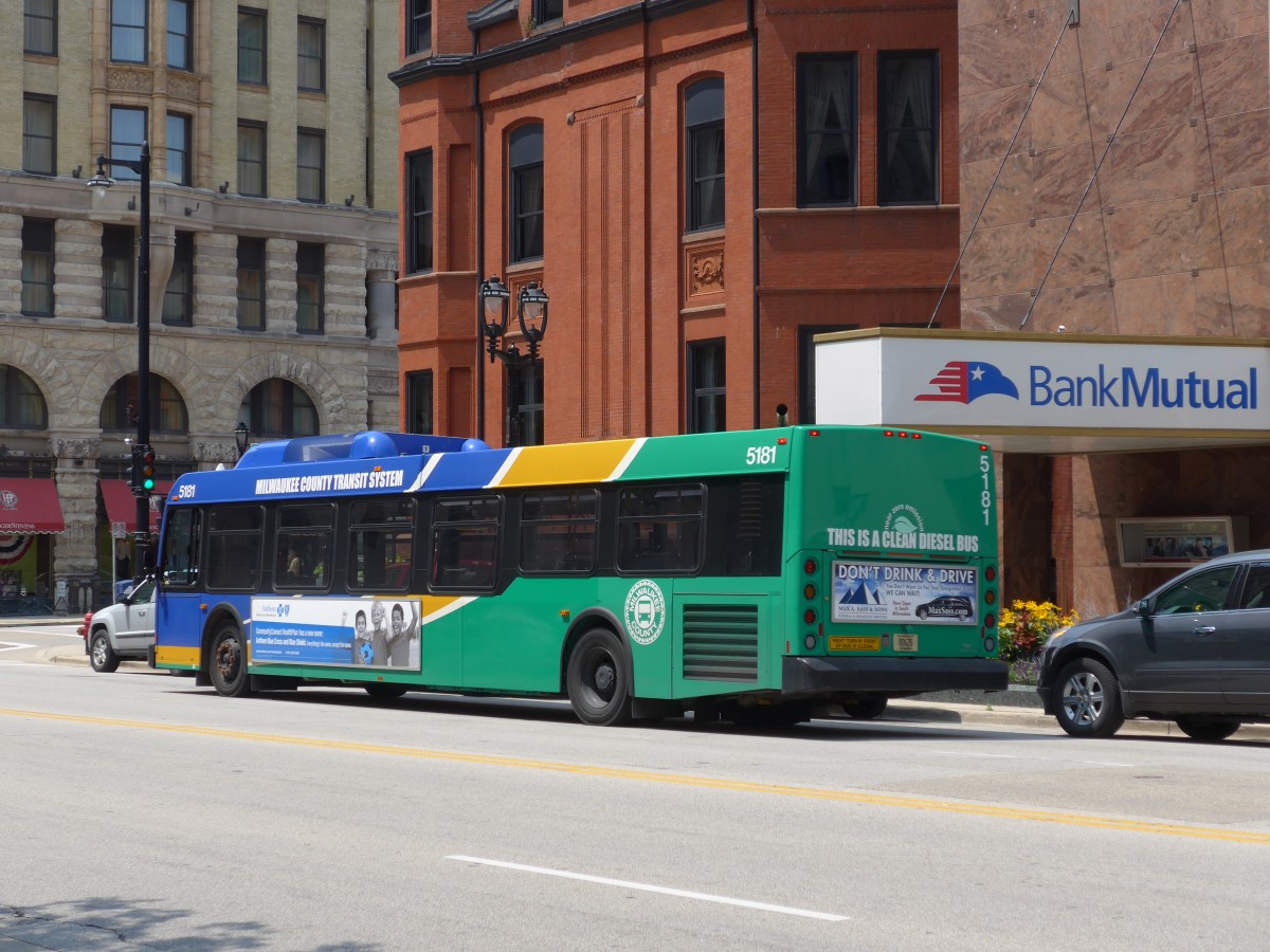 (153'061) - MCTS Milwaukee - Nr. 5181/80'620 - New Flyer am 17. Juli 2014 in Milwaukee