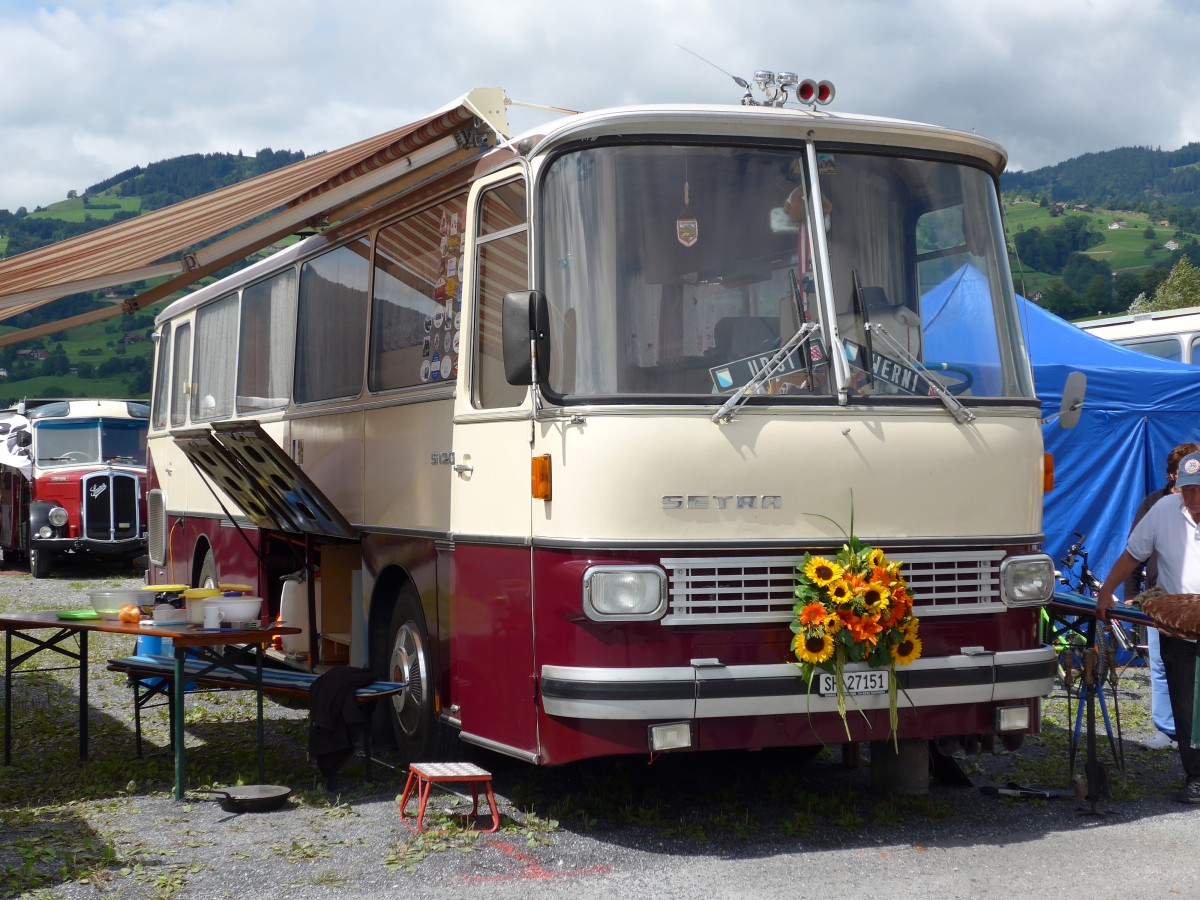 (153'786) - Brngger, Elgg - SH 27'151 - Setra am 16. August 2014 in Altsttten, Allmendplatz