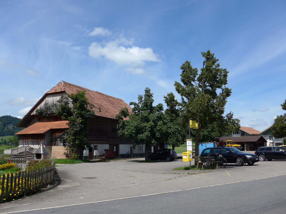 (153'976) - STI-Haltestelle am 17. August 2014 in Reutigen, Viehschauplatz