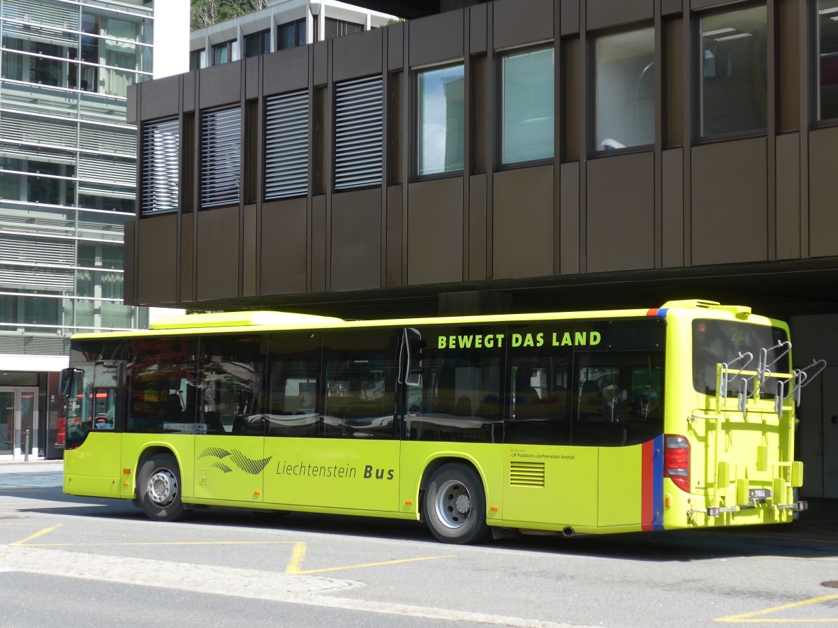 (154'327) - LBA Vaduz - Nr. 44/FL 39'844 - Setra am 21. August 2014 in Vaduz, Post