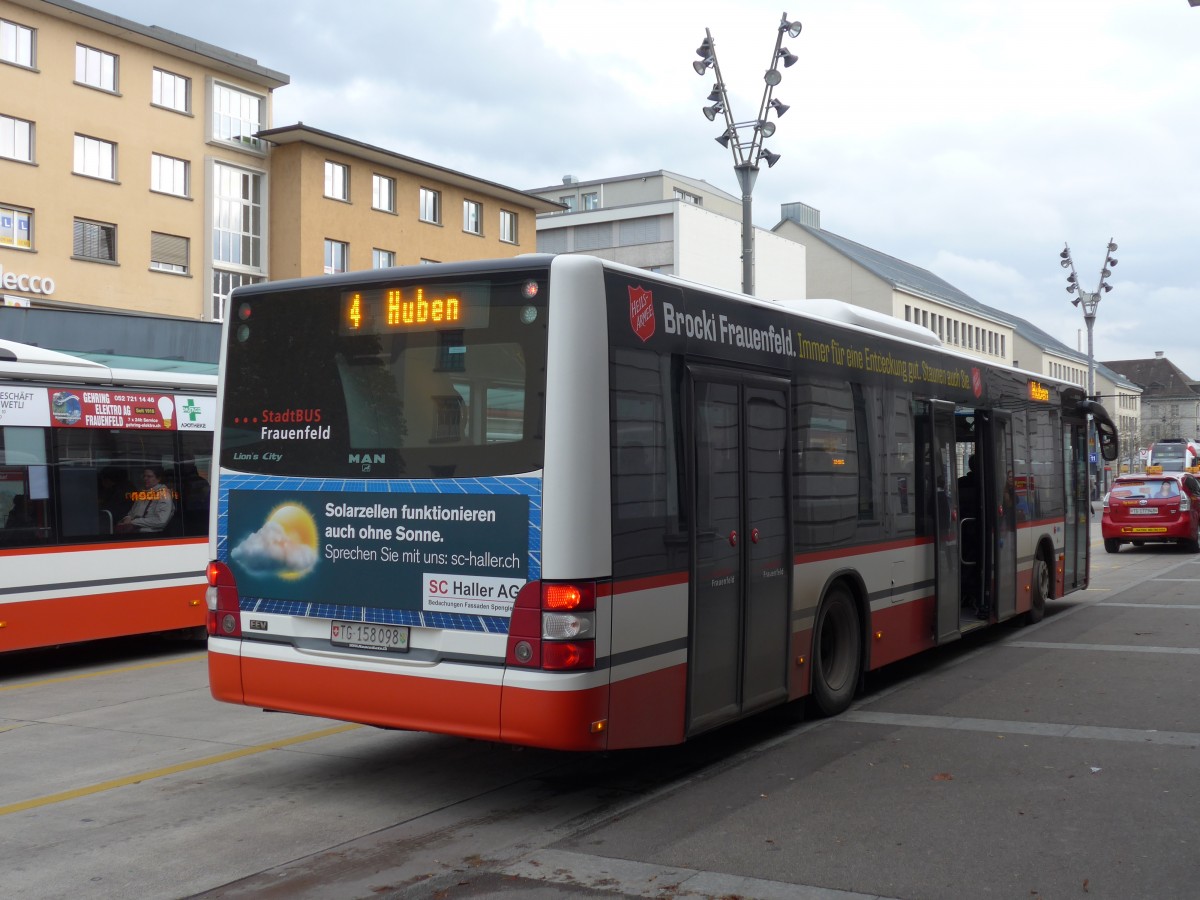 (155'935) - PostAuto Ostschweiz - TG 158'098 - MAN am 22. Oktober 2014 beim Bahnhof Frauenfeld