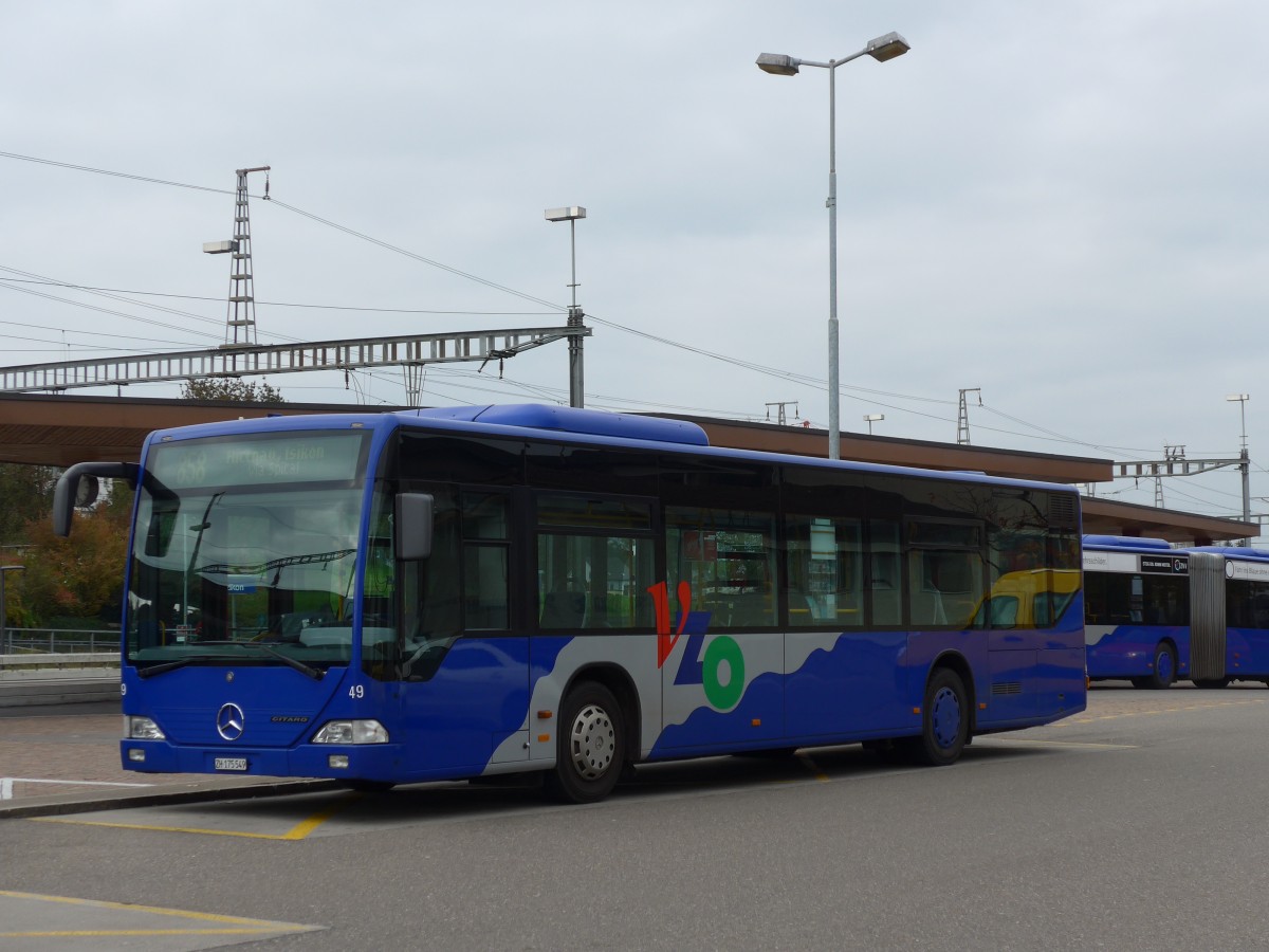 (156'222) - VZO Grningen - Nr. 49/ZH 175'549 - Mercedes am 28. Oktober 2014 beim Bahnhof Wetzikon