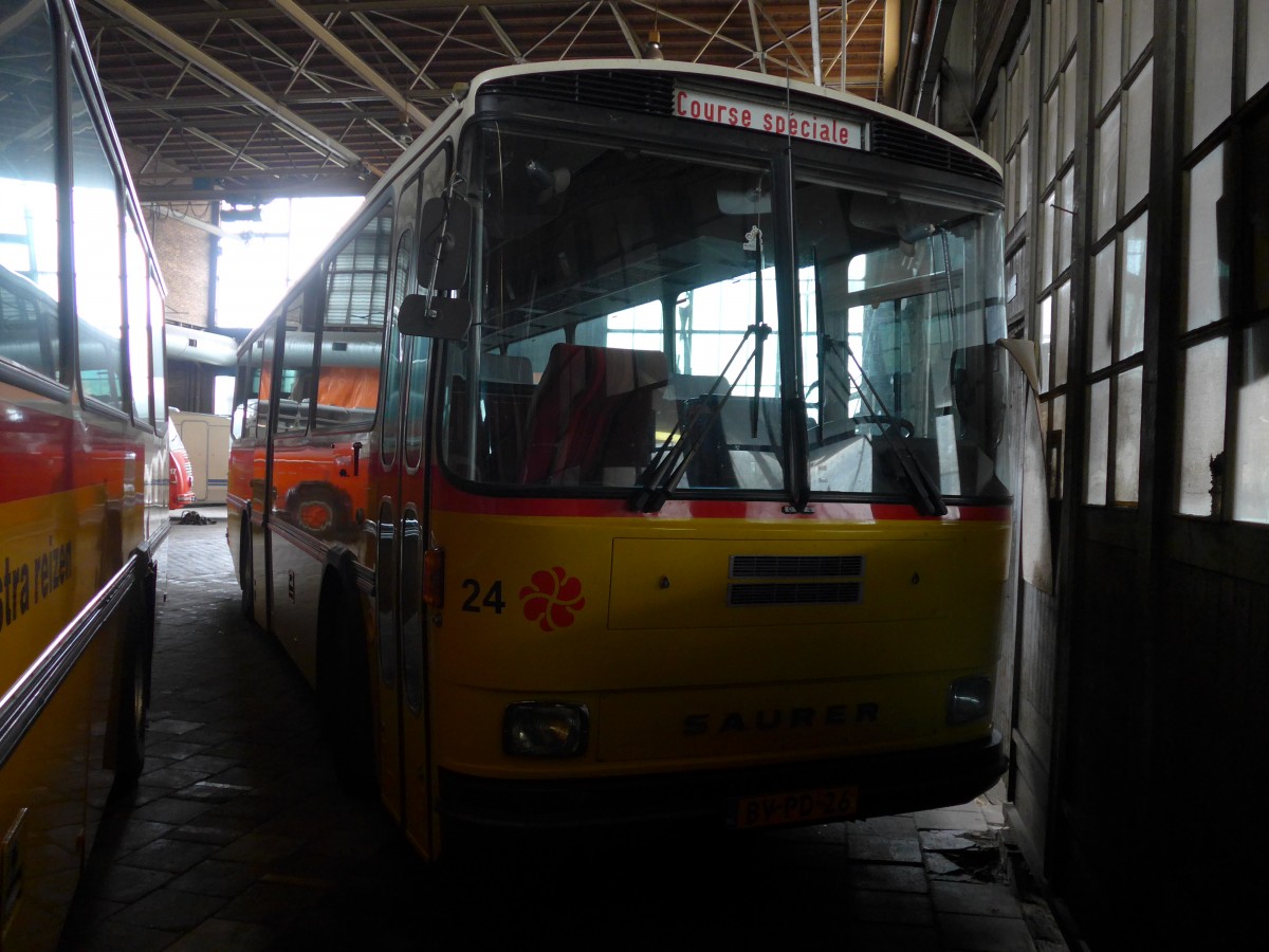 (156'920) - FRAM Drachten - Nr. 24/BV-PD-26 - Saurer/R&J (ex PostAuto Graubnden; ex P 24'367) am 20. November 2014 in Drachten, Autobusmuseum