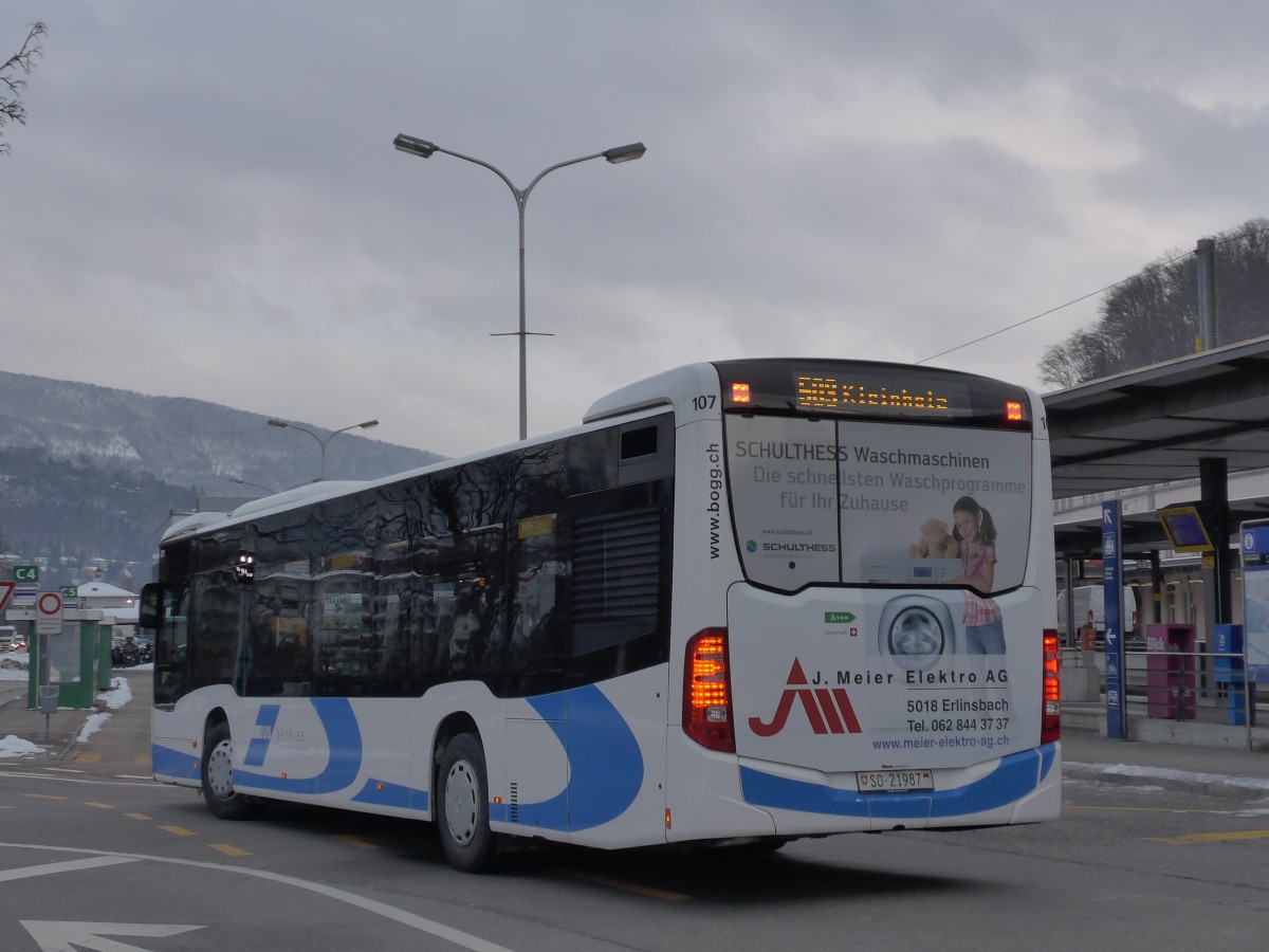 (158'582) - BOGG Wangen b.O. - Nr. 107/SO 21'987 - Mercedes am 4. Februar 2015 beim Bahnhof Olten