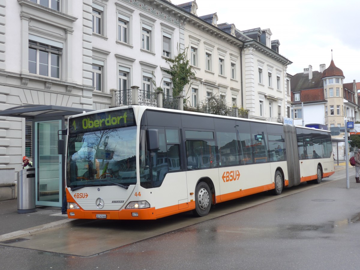 (159'011) - BSU Solothurn - Nr. 44/SO 143'444 - Mercedes am 2. Mrz 2015 beim Hauptbahnhof Solothurn