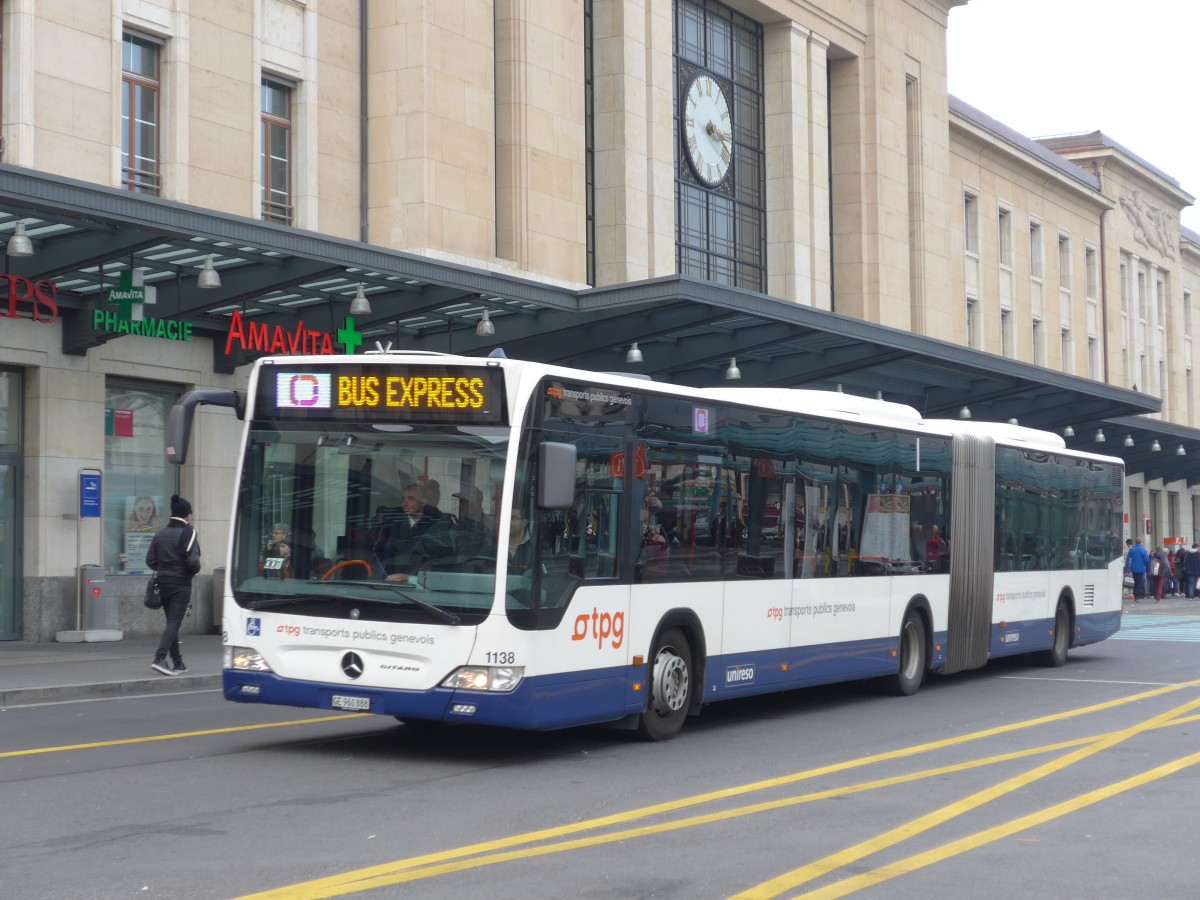 (159'168) - TPG Genve - Nr. 1138/GE 960'888 - Mercedes am 14. Mrz 2015 beim Bahnhof Genve