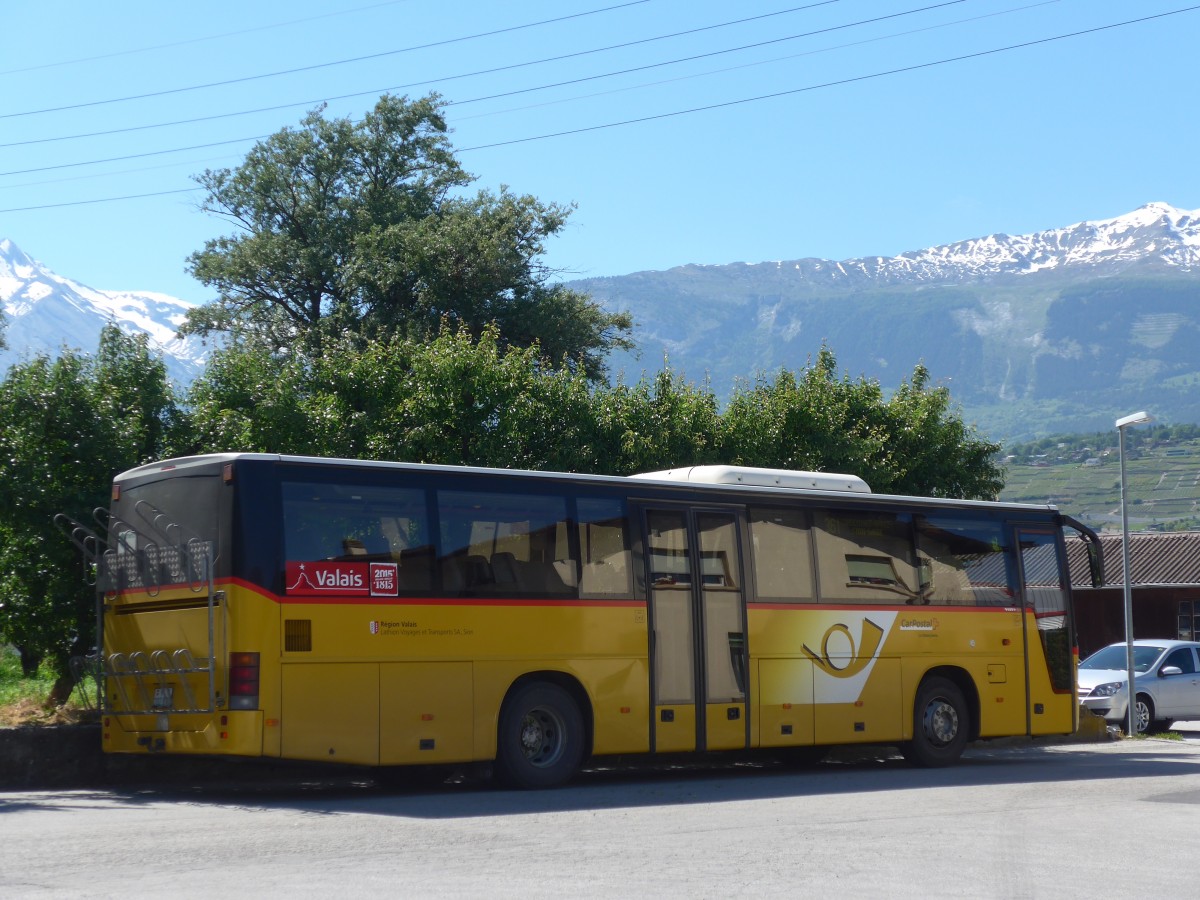 (161'192) - Lathion, Sion - Nr. 15/VS 202'870 - Volvo am 27. Mai 2015 in Sion, Garage