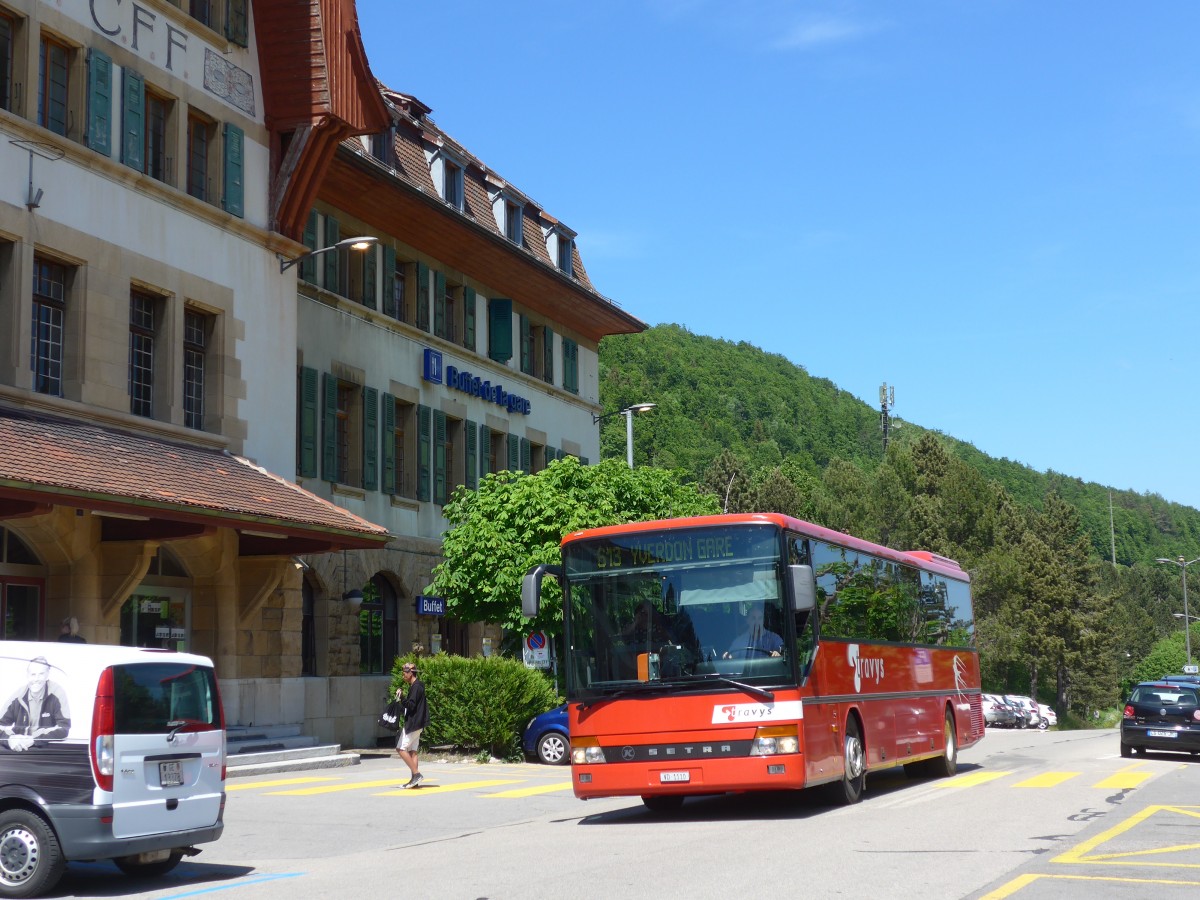 (161'342) - TRAVYS Yverdon - VD 1110 - Setra (ex AFA Adelboden Nr. 5) am 28. Mai 2015 beim Bahnhof Vallorbe