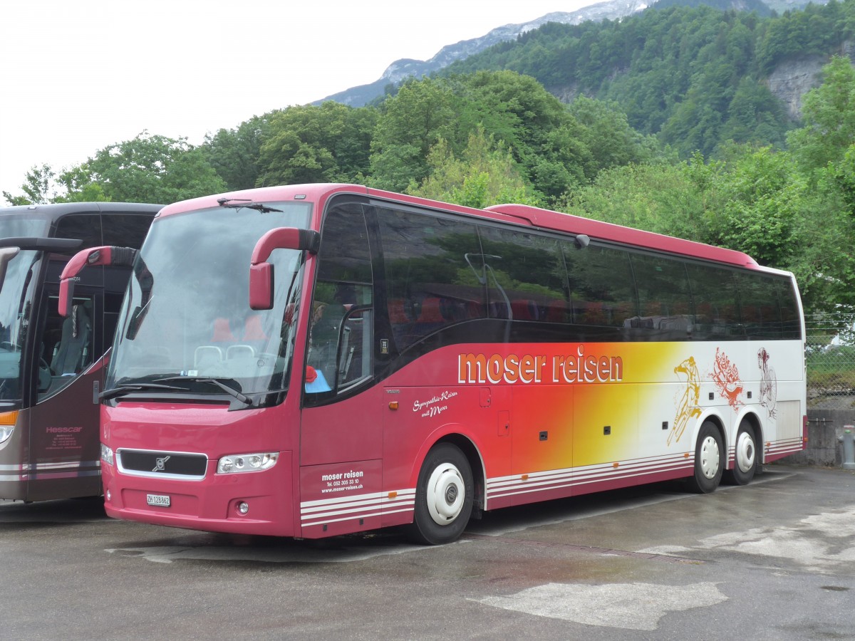 (162'116) - Moser, Flaach - Nr. 11/ZH 128'862 - Volvo am 14. Juni 2015 in Meiringen, Balm