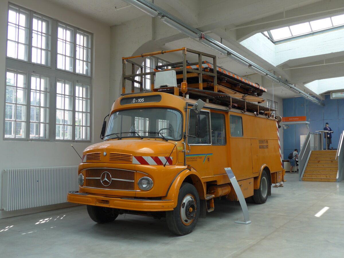 (162'814) - MVG Mnchen (OCM) - Mercedes am 28. Juni 2015 in Mnchen, MVG-Museum