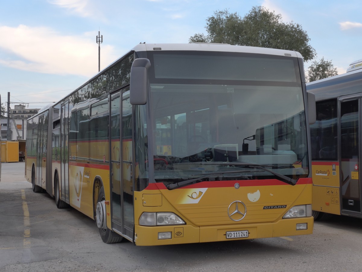 (163'062) - CarPostal Ouest - VD 111'241 - Mercedes (ex PostAuto Bern Nr. 631; ex P 27'005) am 12. Juli 2015 in Yverdon, Garage