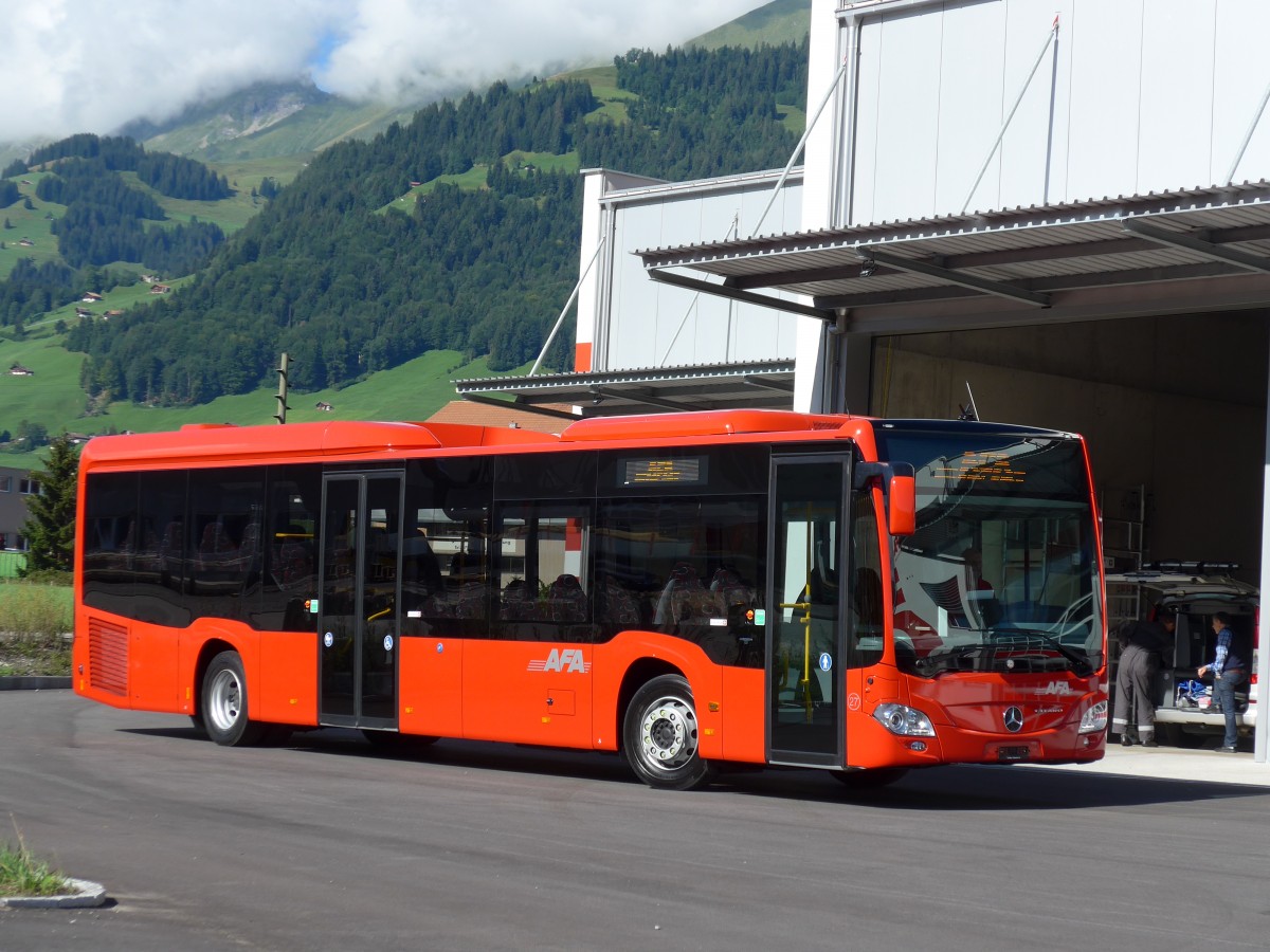 (163'671) - AFA Adelboden - Nr. 27 - Mercedes am 20. August 2015 in Frutigen, Garage