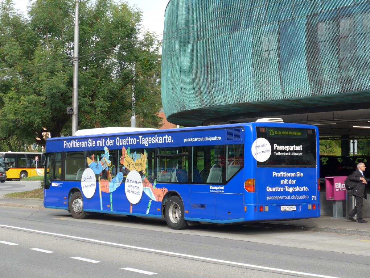 (164'870) - VBL Luzern - Nr. 71/LU 15'016 - Mercedes am 16. September 2015 in Luzern, Brelstrasse