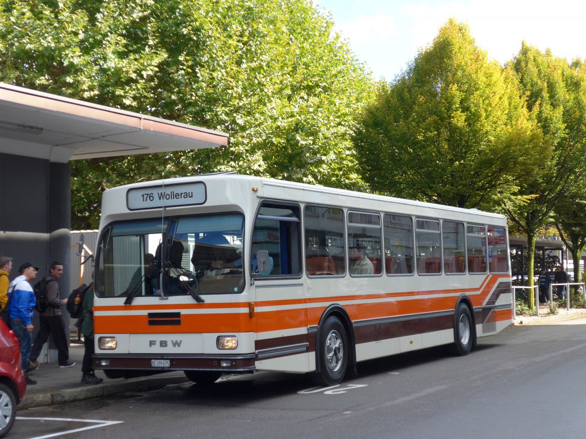 (165'940) - Wegmller, Mnsingen - BE 399'675 - FBW/R&J (ex Bamert, Wollerau) am 4. Oktober 2015 beim Bahnhof Burgdorf