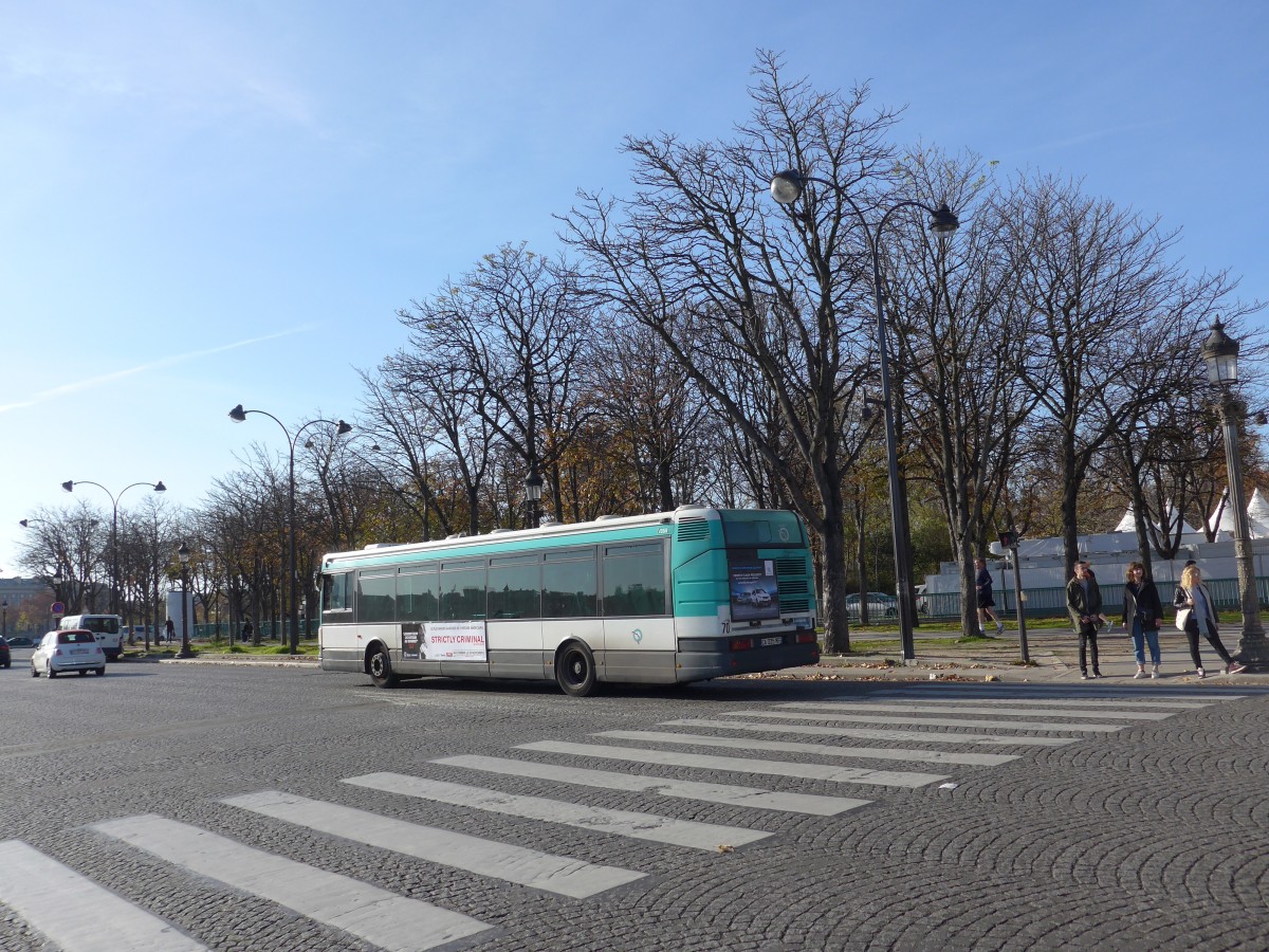 (166'642) - RATP Paris - Nr. 7354/CA 355 MF - Renault am 15. November 2015 in Paris, Concorde