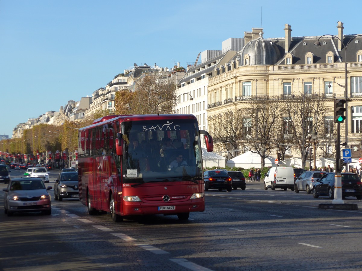 (166'649) - SAVAC, Chevreuse - Nr. 9104/458 ESM 78 - Mercedes am 15. November 2015 in Paris, Champs-Elyses