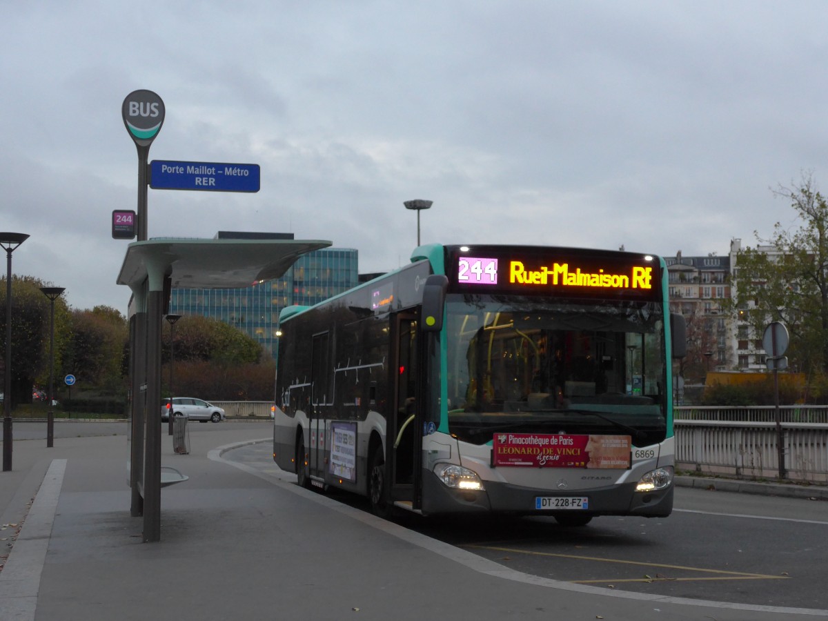 (167'024) - RATP Paris - Nr. 6869/DT 228 FZ - Mercedes am 16. November 2015 in Paris, Porte Maillot