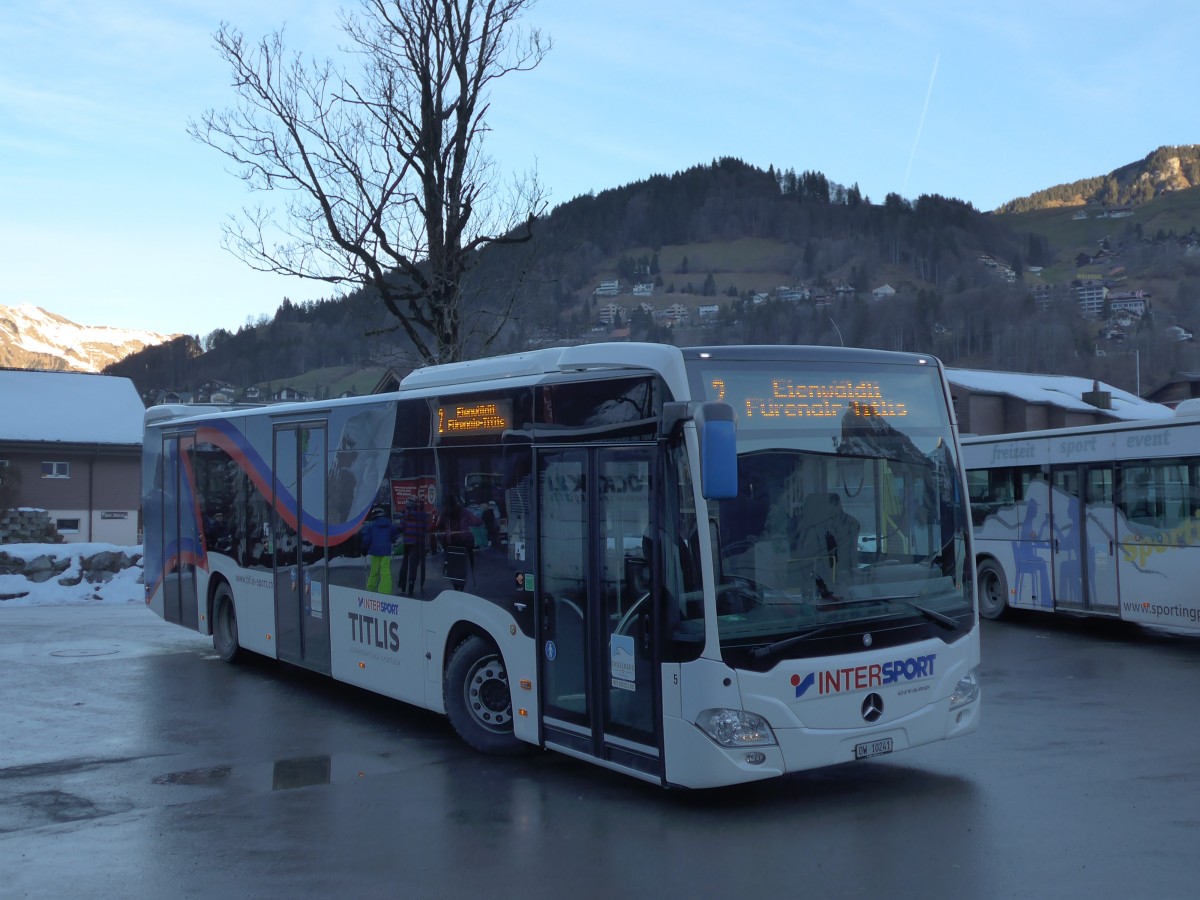 (167'883) - EAB Engelberg - Nr. 5/OW 10'241 - Mercedes (ex VZO Grningen; ex Vorfhrfahrzeug) am 25. Dezember 2015 in Engelberg, Titlisbahnen