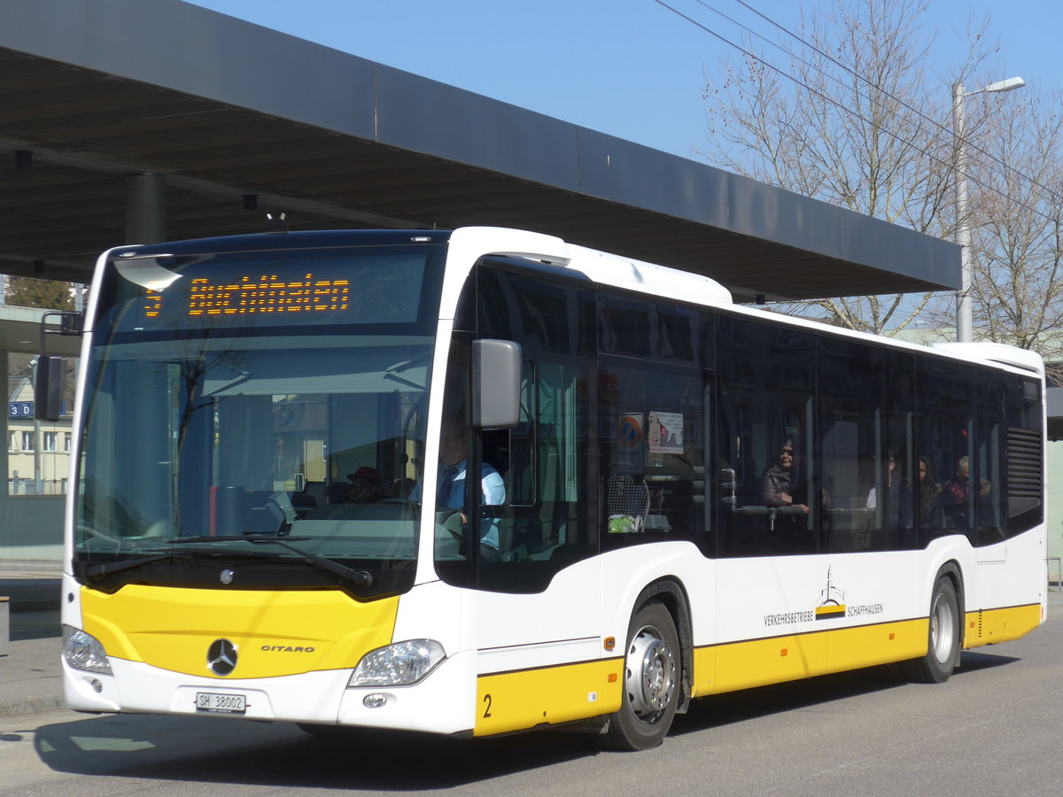 (169'294) - VBSH Schaffhausen - Nr. 2/SH 38'002 - Mercedes am 19. Mrz 2016 beim Bahnhof Schaffhausen