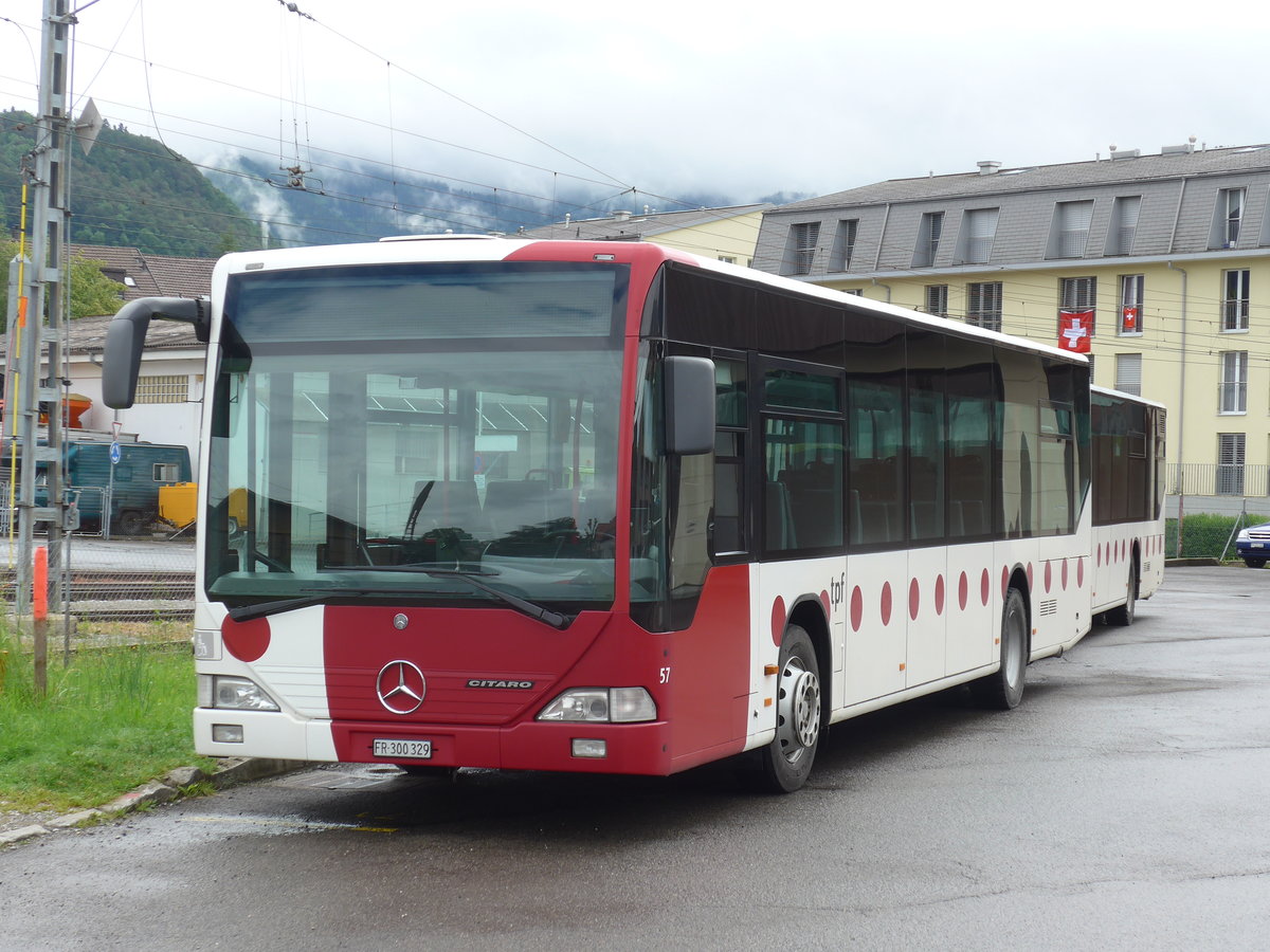 (171'804) - TPF Fribourg - Nr. 57/FR 300'329 - Mercedes am 13. Juni 2016 in Chtel-St-Denis, Garage