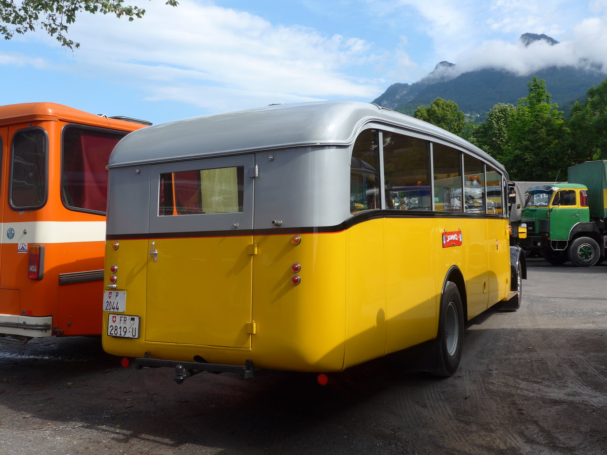 (172'004) - Schmutz, Vaulruz - FR 2819 U - Saurer/Saurer (ex Nestl; ex P 23'019; ex P 2044) am 25. Juni 2016 in Aigle, Saurertreffen