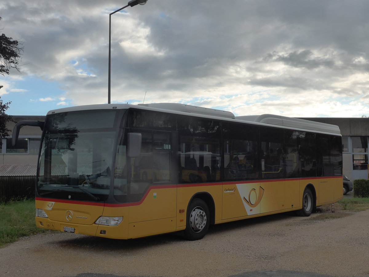 (172'870) - CarPostal Ouest - VD 510'289 - Mercedes am 13. Juli 2016 in Yverdon, Garage