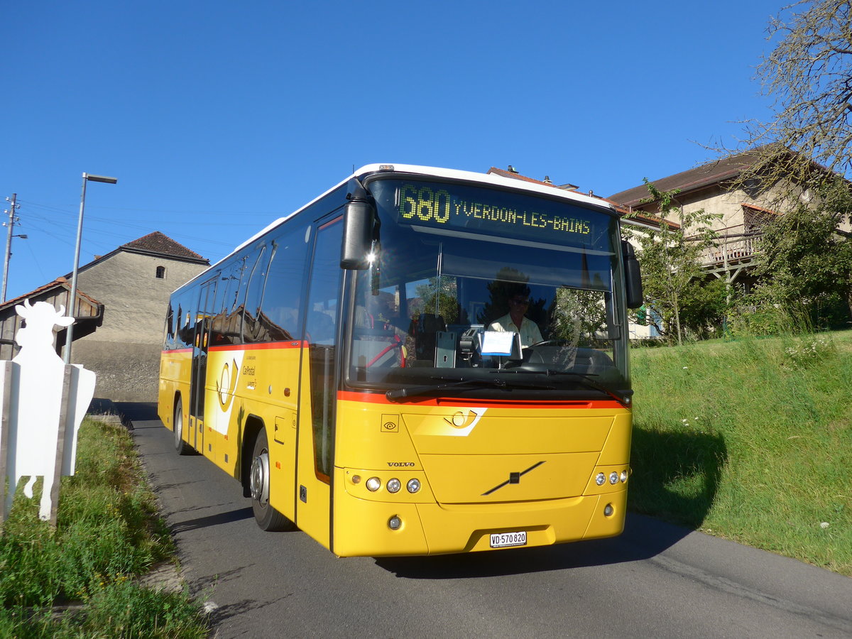 (173'158) - CarPostal Ouest - VD 570'820 - Volvo (ex SAPJV, L'Isle Nr. 23) am 20. Juli 2016 in Rances, Bifurcation