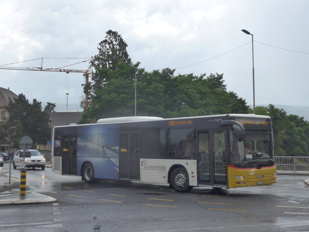 (173'235) - Bossi&Hemmi, Tiefencastel - GR 82'488 - MAN am 21. Juli 2016 in Yverdon, Bel-Air (Einsatz PostAuto)