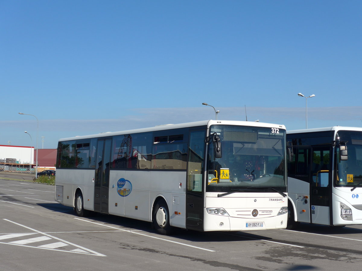 (173'548) - Transarc, Lons le Saunier - Nr. 372/AY 062 FJ - Mercedes am 1. August 2016 beim Bahnhof Pontarlier