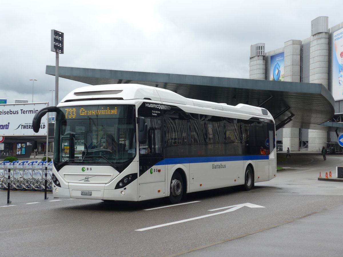 (174'590) - Welti-Furrer, Bassersdorf - Nr. 63/ZH 634'612 - Volvo am 5. September 2016 in Zrich, Flughafen