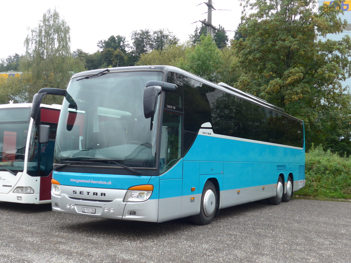 (174'617) - GEO Travel, Effretikon - ZH 792'286 - Setra am 5. September 2016 in Kloten, EvoBus