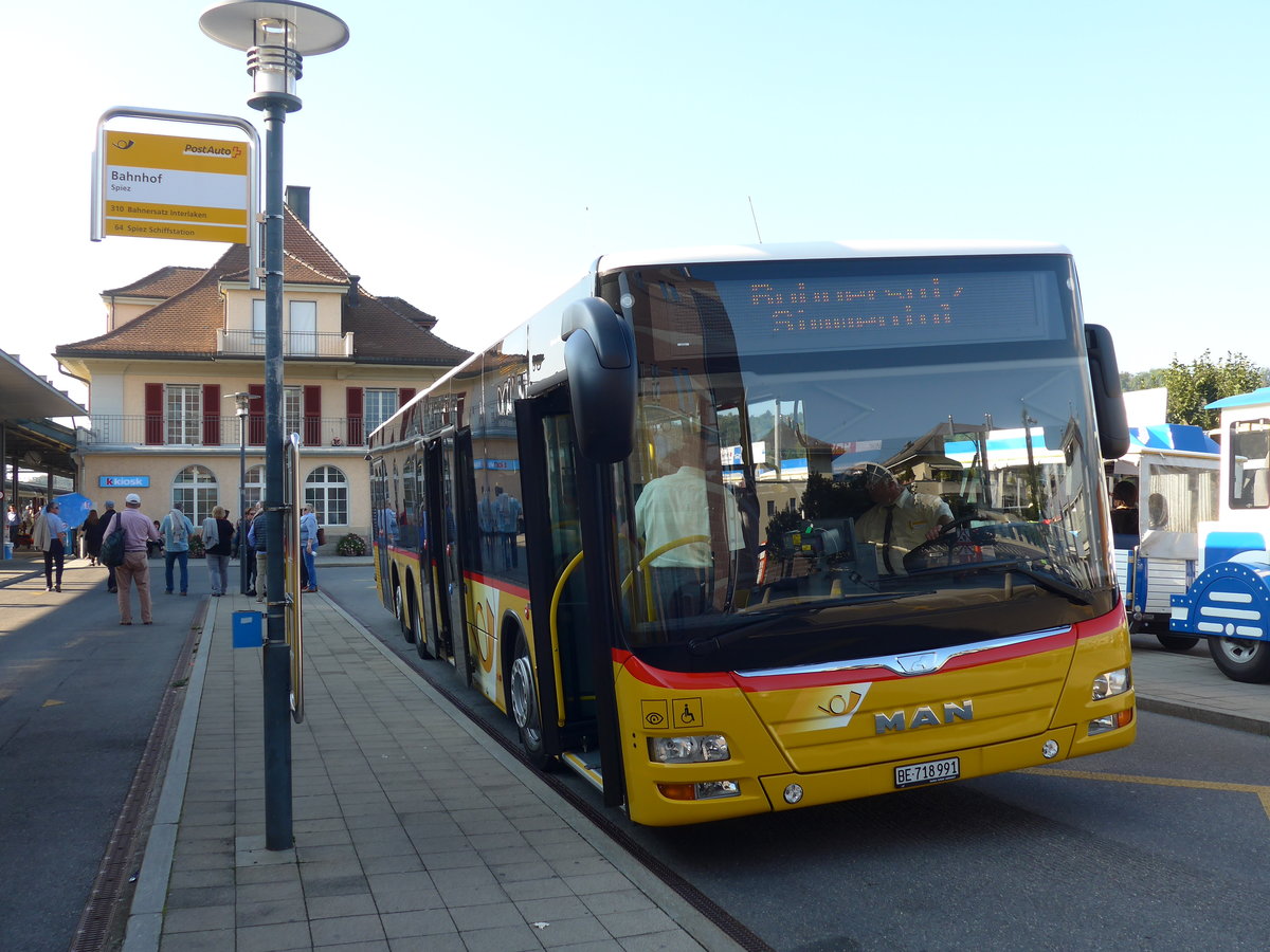 (175'165) - PostAuto Bern - BE 718'991 - MAN am 24. September 2016 beim Bahnhof Spiez