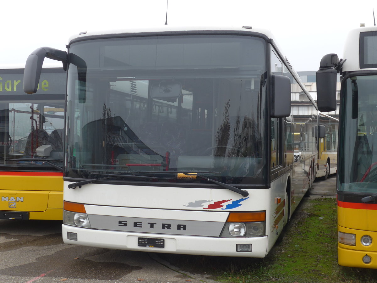 (176'471) - ARAG Ruswil - Nr. 18 - Setra am 4. November 2016 in Frauenfeld, Langdorfstrasse