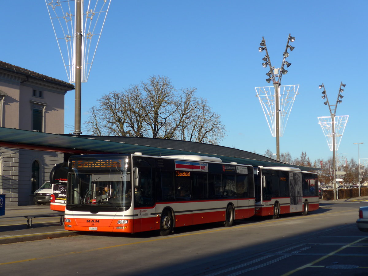 (176'802) - PostAuto Ostschweiz - TG 158'096 - MAN am 28. November 2016 beim Bahnhof Frauenfeld