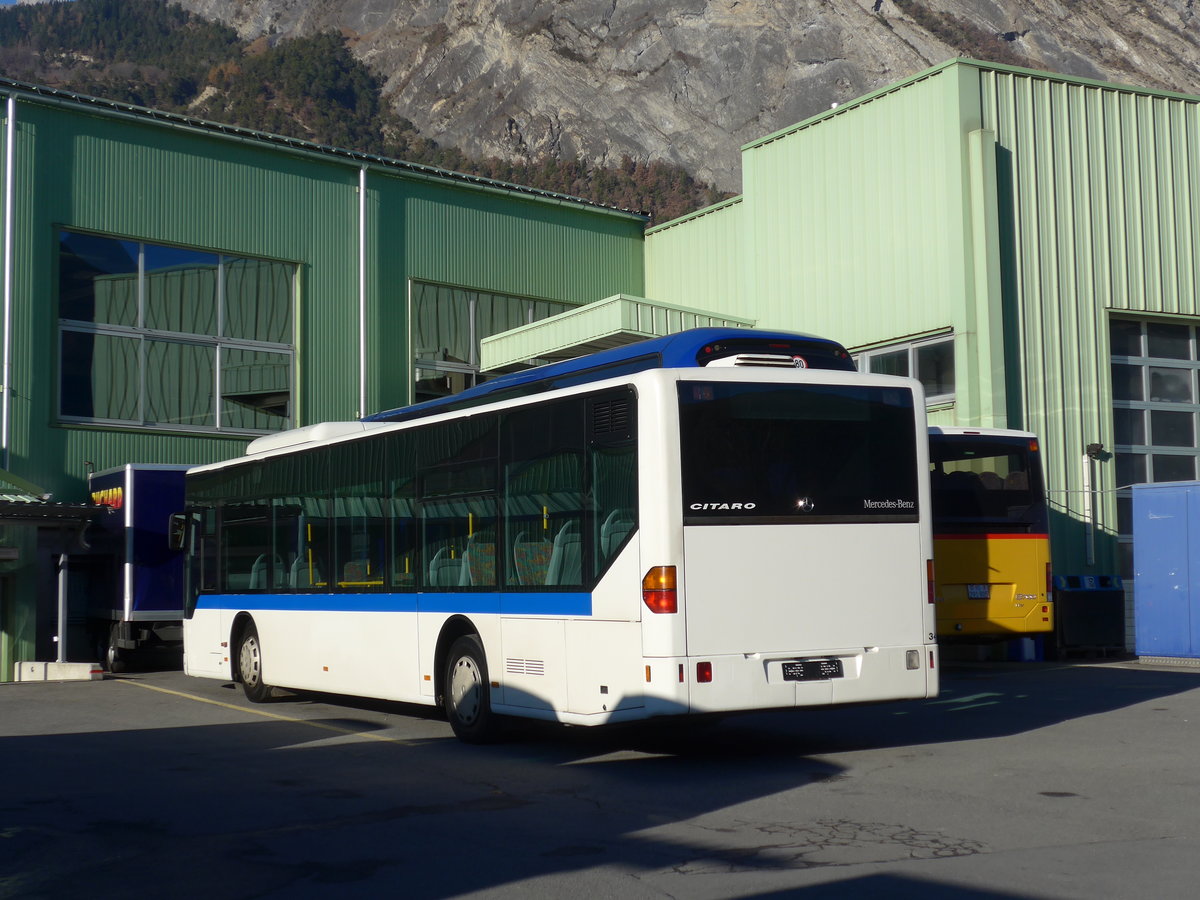 (176'835) - Buchard, Leytron - Nr. 62 - Mercedes (ex Maag, Kloten Nr. 34) am 4. Dezember 2016 in Leytron, Garage