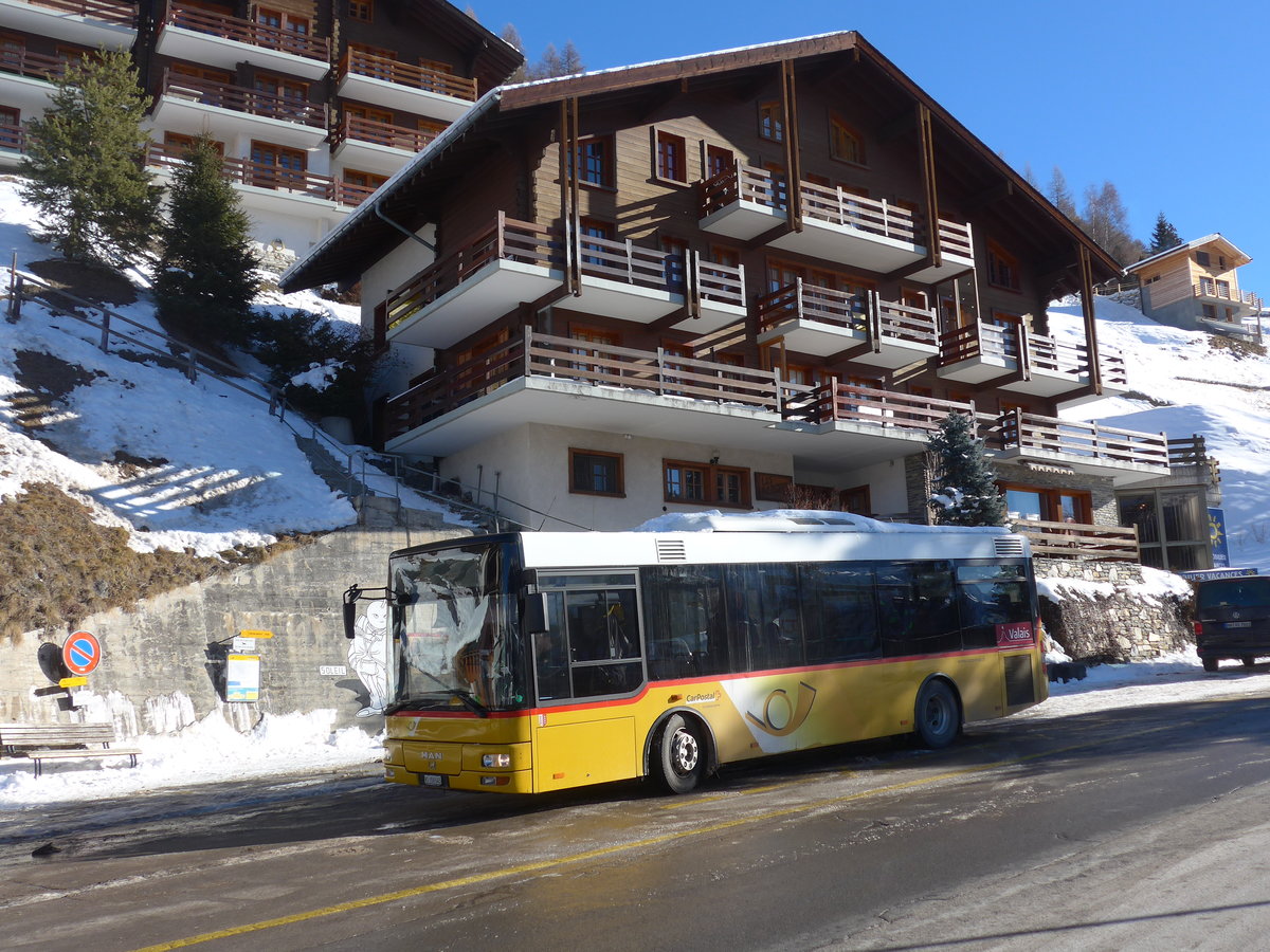 (178'111) - PostAuto Wallis - Nr. 28/VS 358'045 - MAN/Gppel (ex TSAR, Sierre; ex Epiney, Ayer; ex Dupraz, Soral Nr. 53; ex TourisCar, Genve Nr. 900) am 21. Januar 2017 in St-Luc, Post