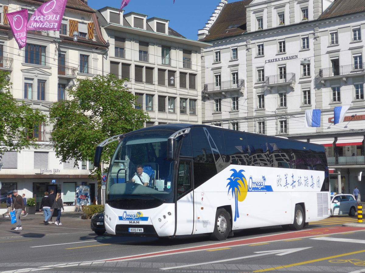 (179'450) - Aus England: Omega, Milton Keynes - KX15 FWK - MAN/Ayats am 10. April 2017 in Luzern, Schwanenplatz