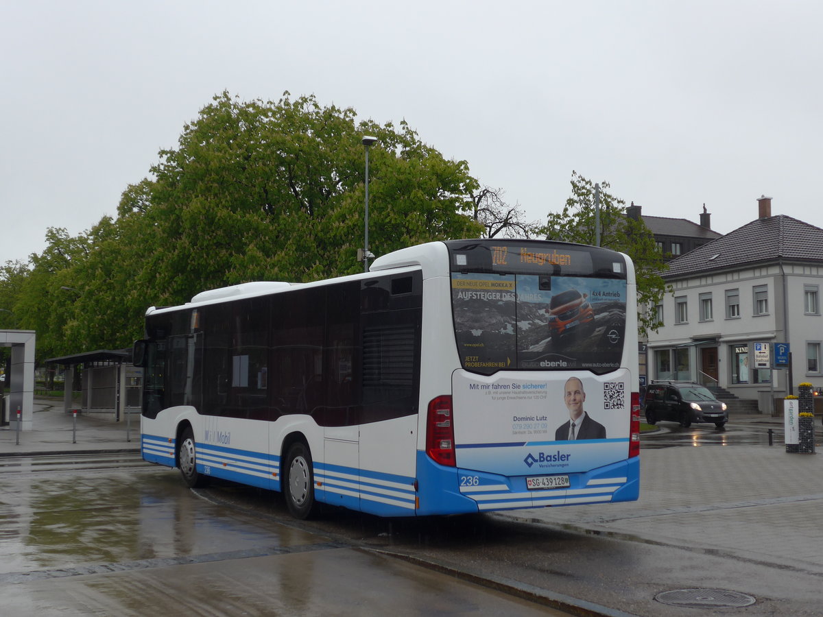 (179'708) - WilMobil, Wil - Nr. 236/SG 439'128 - Mercedes am 26. April 2017 beim Bahnhof Wil 