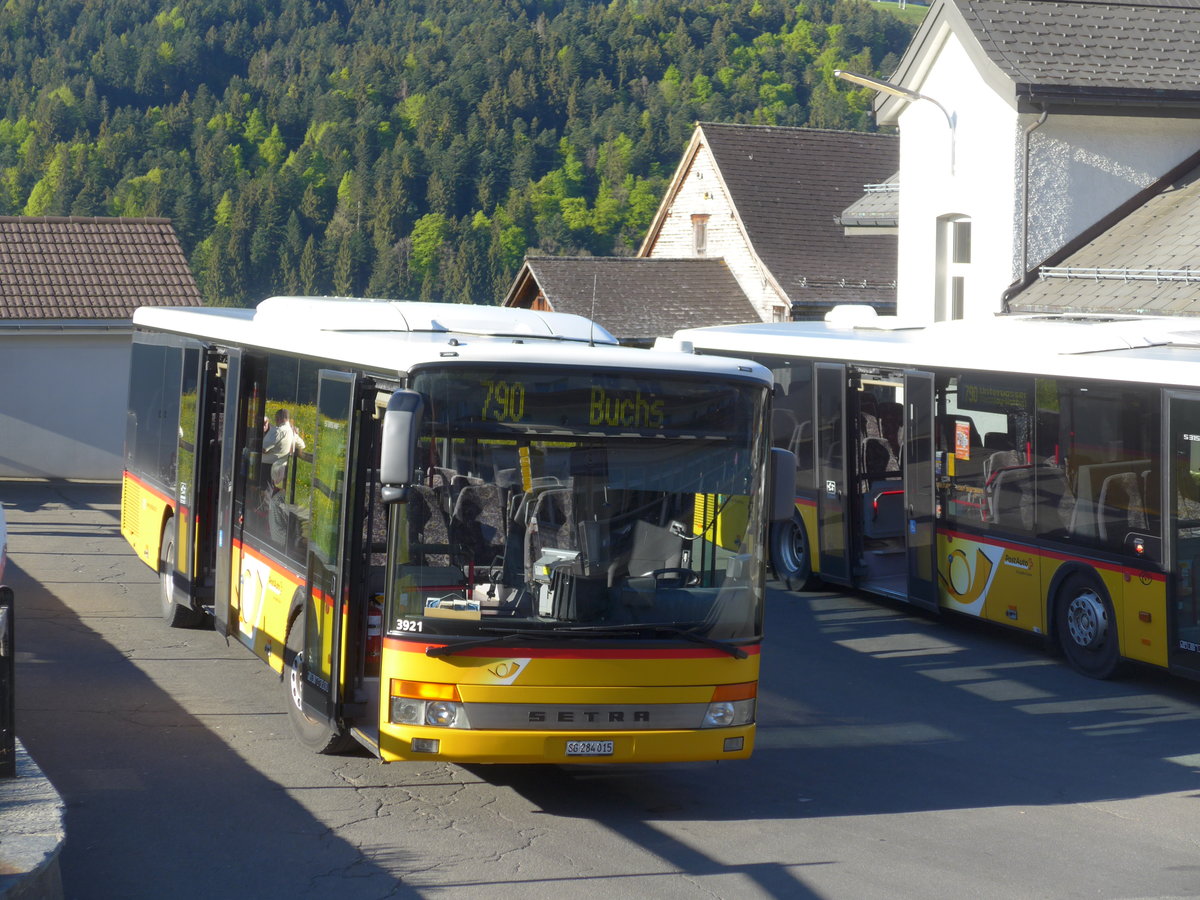 (180'292) - Abderhalden, Wildhaus - SG 284'015 - Setra (ex PostAuto Ostschweiz) am 22. Mai 2017 in Wildhaus, Dorf