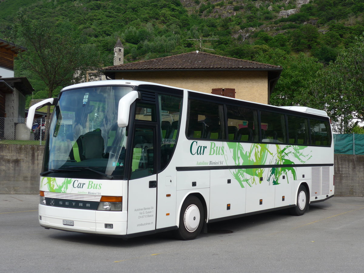 (180'626) - ABl Biasca - Nr. 15/TI 231'015 - Setra am 23. Mai 2017 in Biasca, Garage